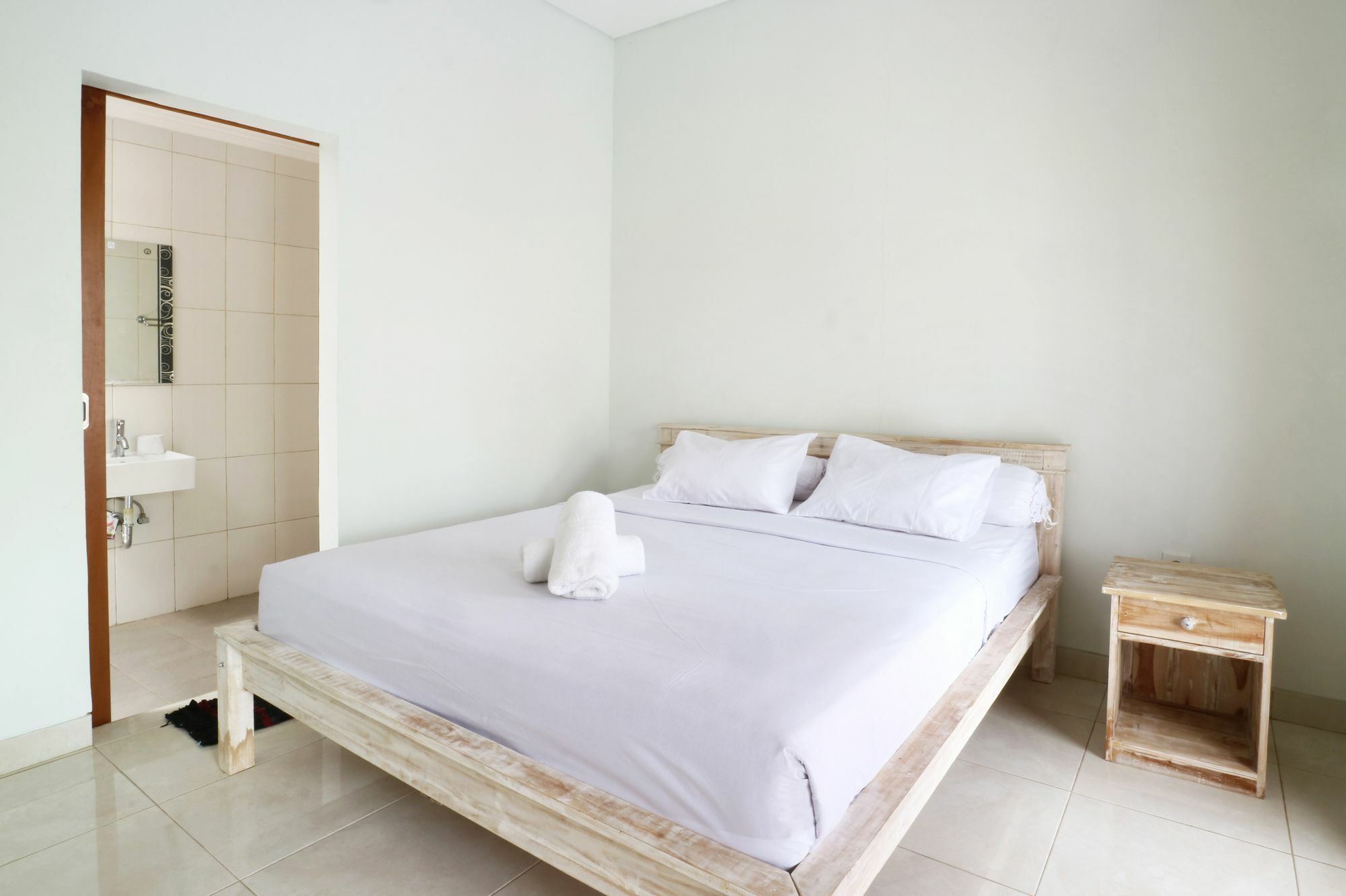 Aghasvina Guest House Canggu Eksteriør billede